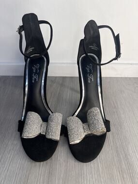 Liliana Mixie 1 Black Suede High Heel with Rhinestone Bow Size 7